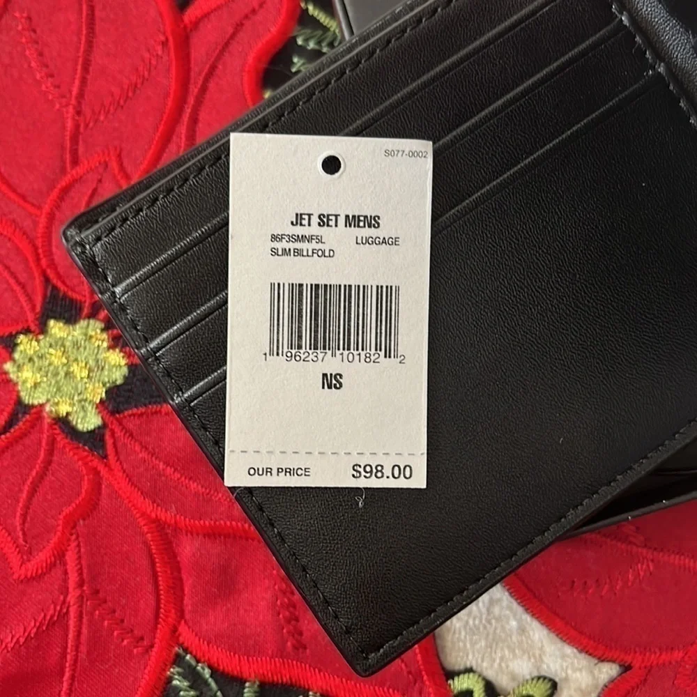 Brand New Michael Kors Genuine Leather Luggage Slim Billfold Wallet Metal Logo